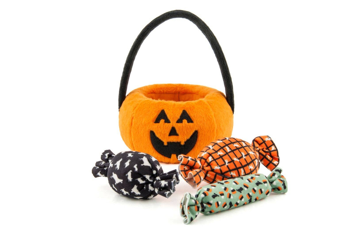 Play Pet Brands - Howl-o-ween Pumpkin Basket
