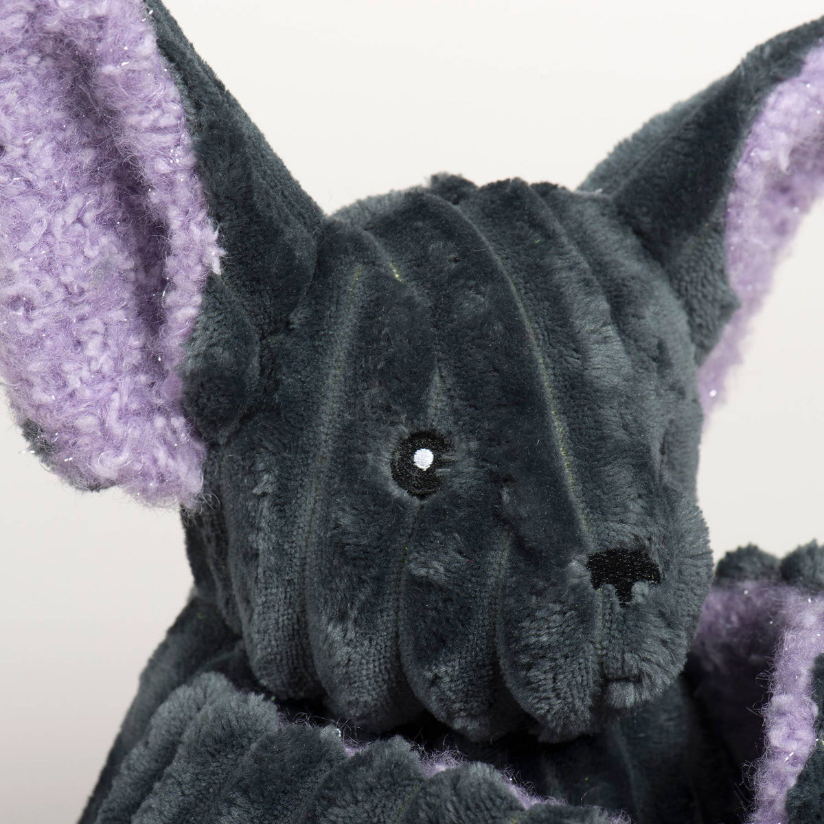 HuggleGroup - Baxter Bat