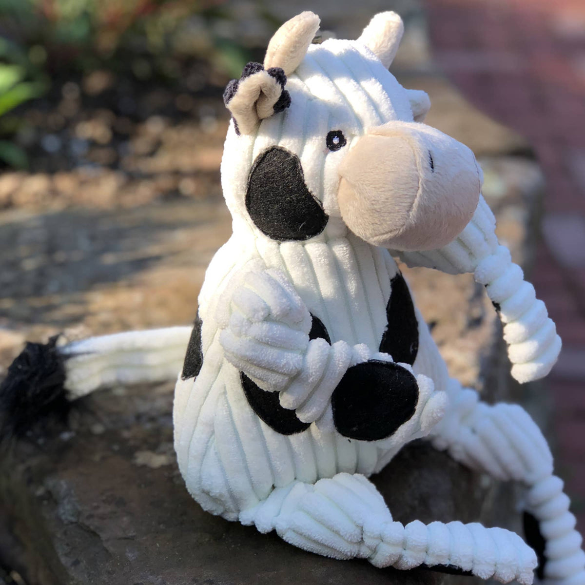 HuggleGroup - Dottie Cow Knottie®